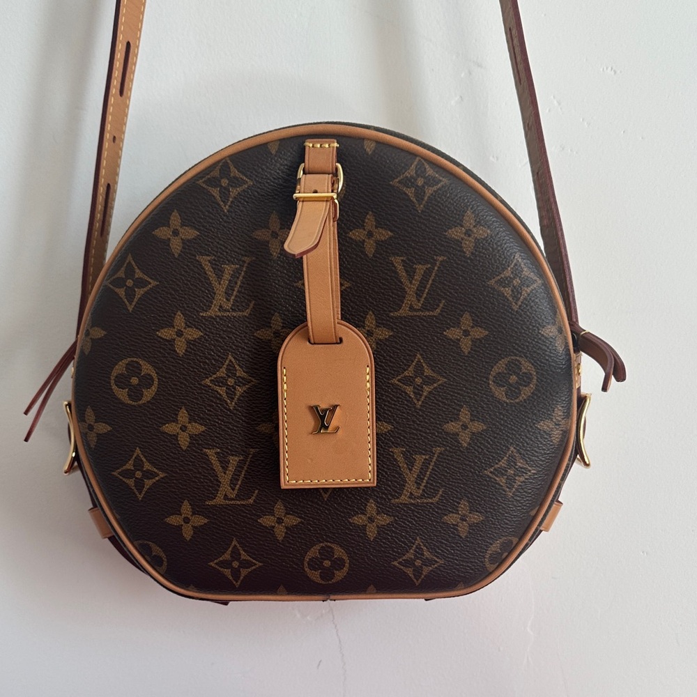 Louis Vuitton Boite Chapeau Souple MM- Brown and Tan